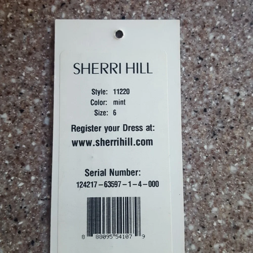 Sherri Hill Two Piece Prom Gown Mint Green Size 6 - Picture 4 of 6